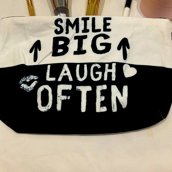 Black & White Polyester Cosmetic Bag / Make - Up Case - Picture 2 of 6